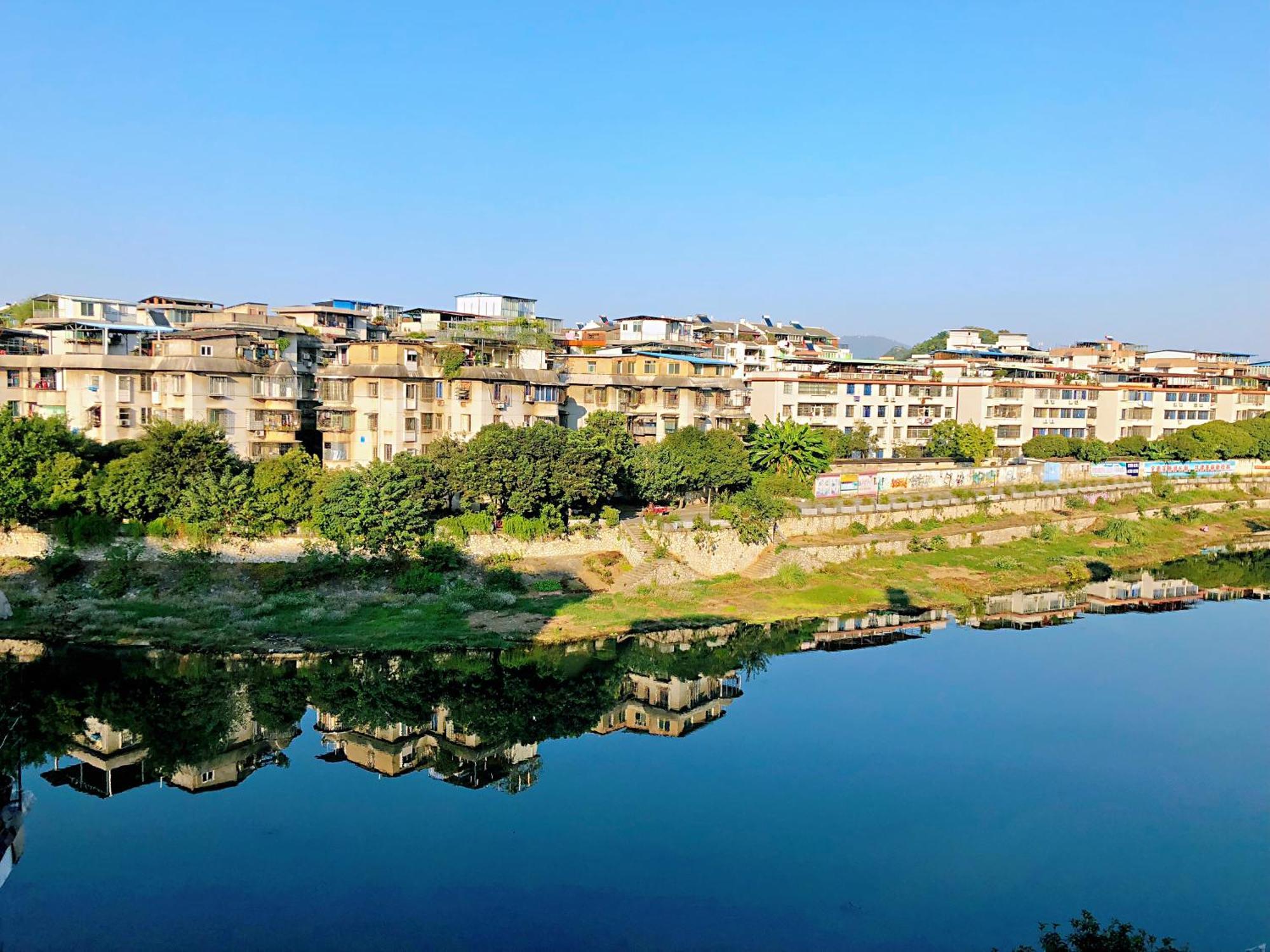 Lakeside Inn Ґуйлінь Екстер'єр фото